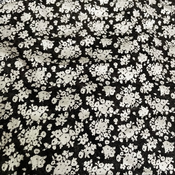 NEW LOOK Lace up Floral tank - 2 - Picture 14 of 16